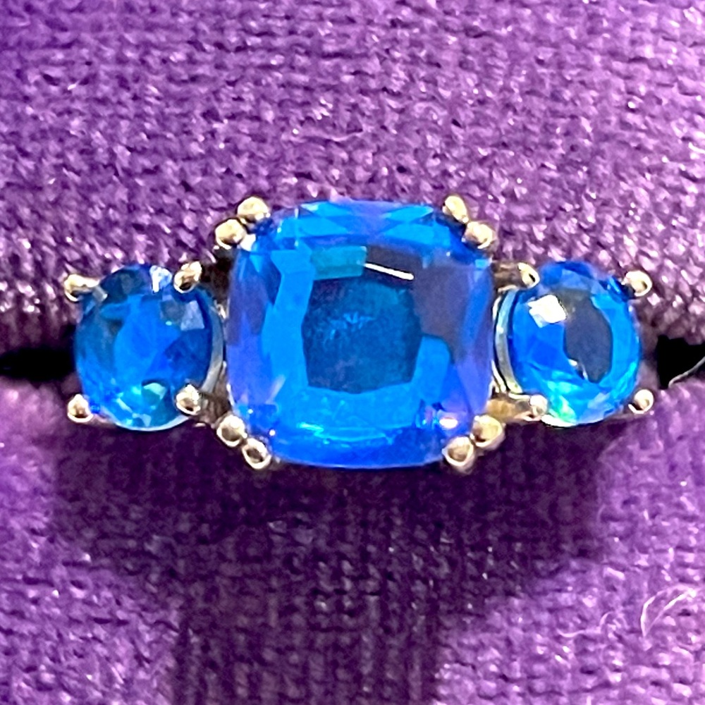 All Around Boutique AAB 925 Blue Mercury 3 Stone Sz7 NWOT